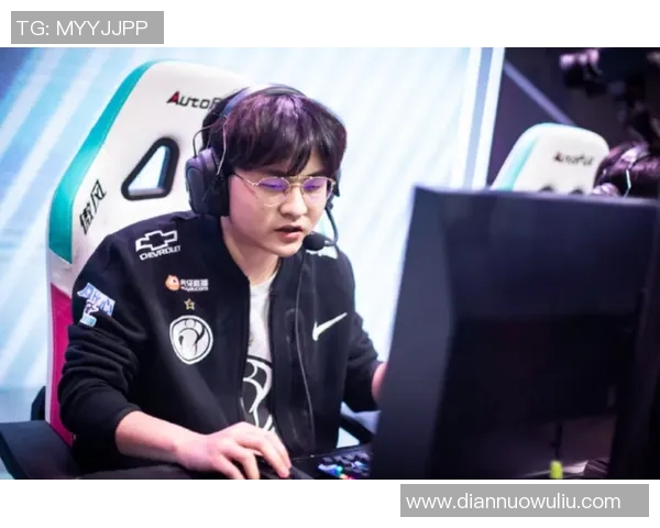 赛后复盘分析EDG与BLG对局中的战术意识与团队配合探讨